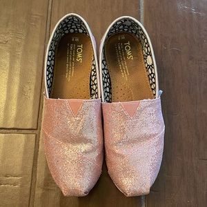 Pink sparkly Toms
